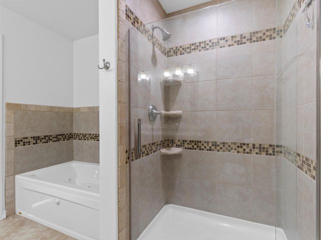 102 N. Bob White DR, Paige, TX 78659