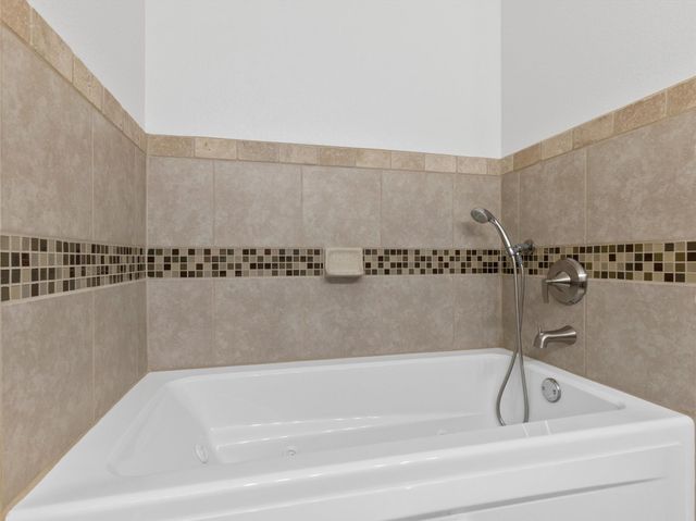 102 N. Bob White DR, Paige, TX 78659