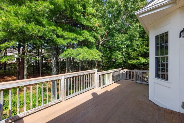 12 Maplewood, Plymouth, MA 02360