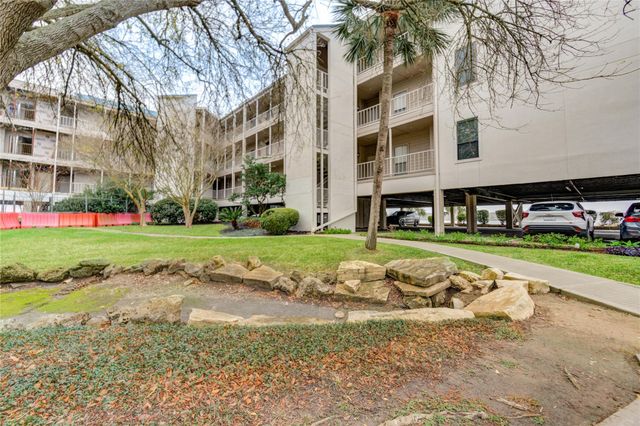 401 Lakeside Lane 106, Houston, TX 77058