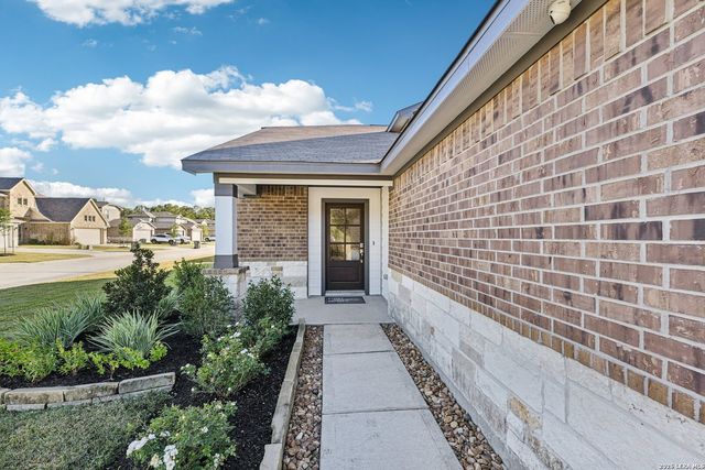 11307 Hollinger Circle, Converse, TX 78109