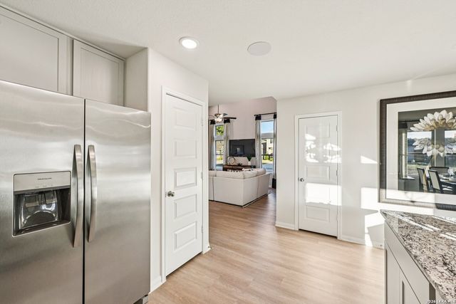 11307 Hollinger Circle, Converse, TX 78109