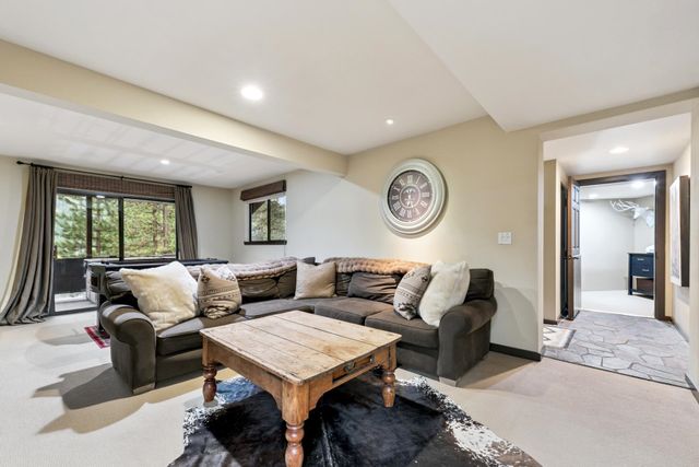 1003 Lanny Lane, Olympic Valley, CA 96146