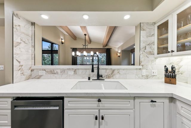 1003 Lanny Lane, Olympic Valley, CA 96146