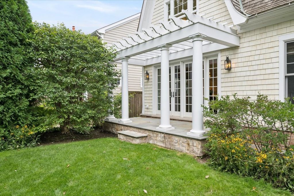 252 Myrtle Street, Winnetka, IL 60093 — photo 4