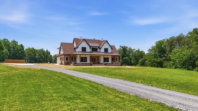 12631 Jones Gap Road, Soddy Daisy, TN 37379
