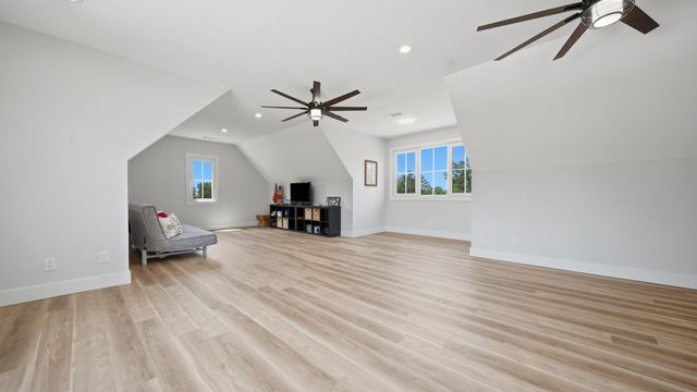 12631 Jones Gap Road, Soddy Daisy, TN 37379