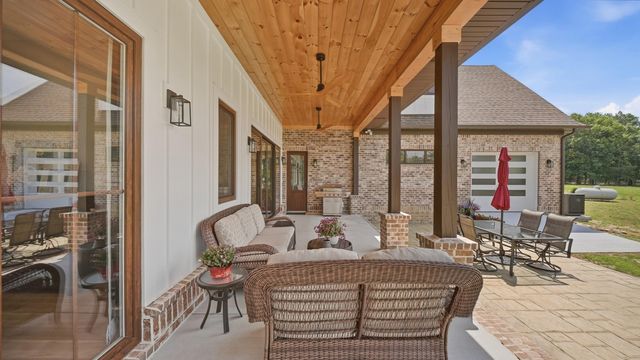 12631 Jones Gap Road, Soddy Daisy, TN 37379