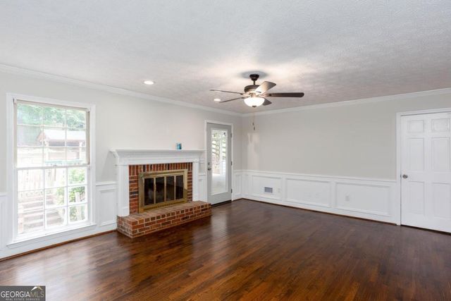 4817 Ridgewood Creek Drive, Acworth, GA 30102