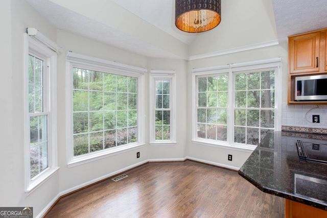 4817 Ridgewood Creek Drive, Acworth, GA 30102