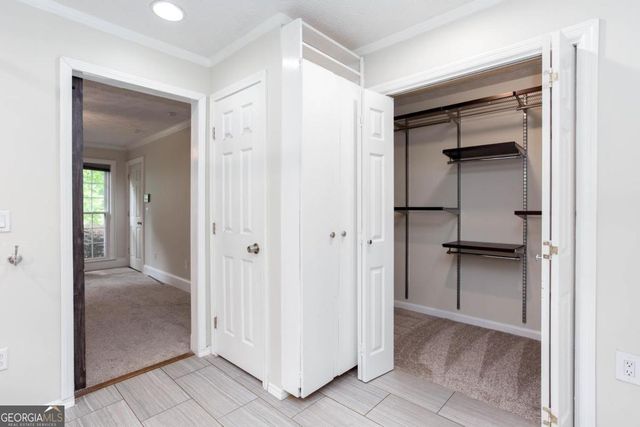 4817 Ridgewood Creek Drive, Acworth, GA 30102