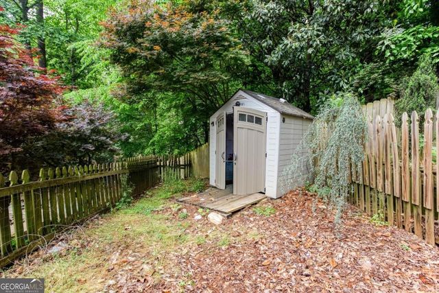 4817 Ridgewood Creek Drive, Acworth, GA 30102