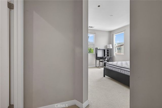 623 W Foothill 39, Glendora, CA 91741