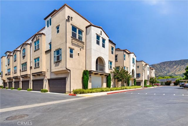 623 W Foothill 39, Glendora, CA 91741