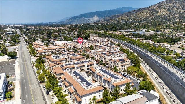 623 W Foothill 39, Glendora, CA 91741