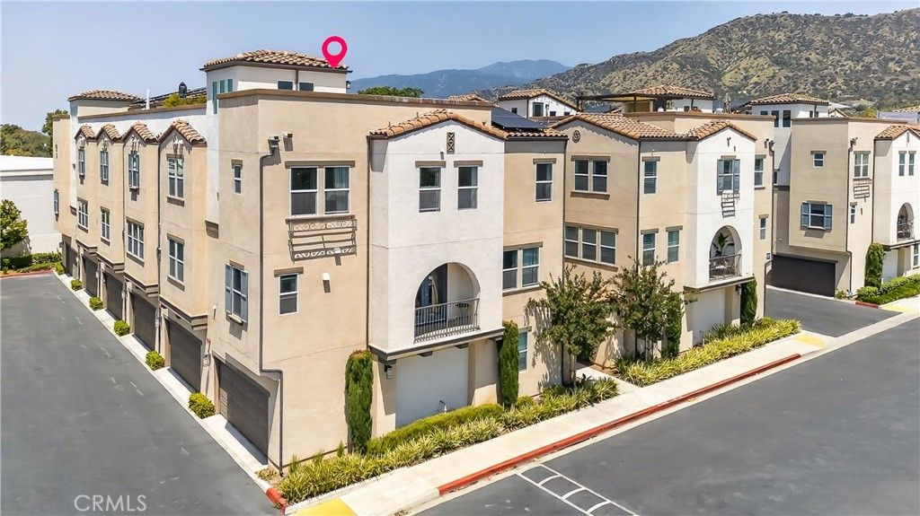 623 W Foothill 39, Glendora, CA 91741