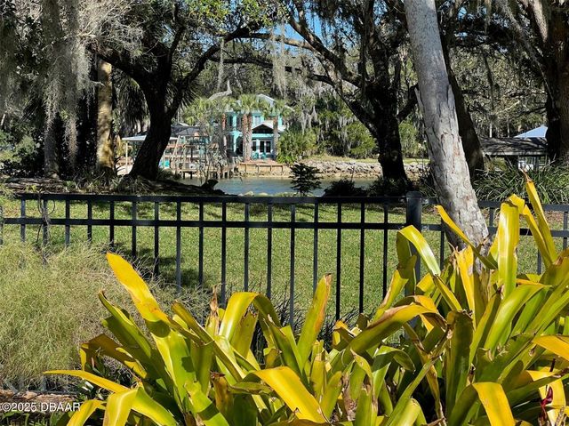 46 Old Oak Drive S, Palm Coast, FL 32137