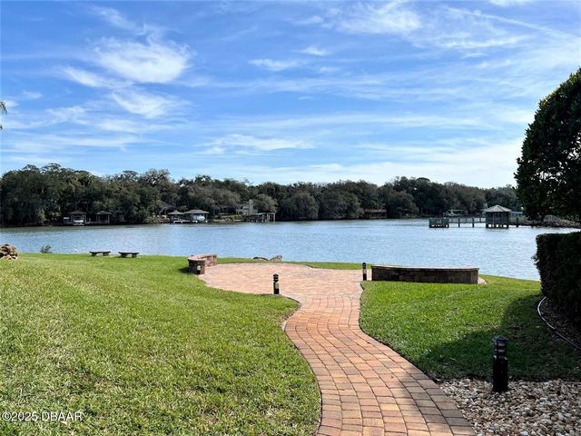 46 Old Oak Drive S, Palm Coast, FL 32137