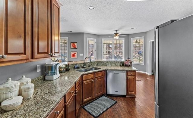 310 Persimmon Drive, Sharpsburg, GA 30277