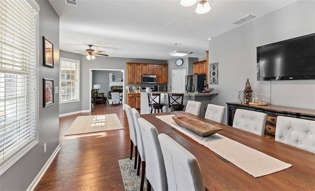 310 Persimmon Drive, Sharpsburg, GA 30277