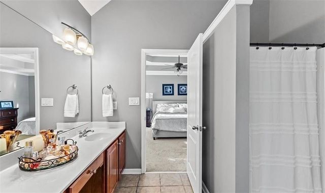 310 Persimmon Drive, Sharpsburg, GA 30277