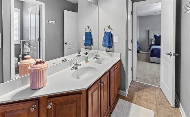 310 Persimmon Drive, Sharpsburg, GA 30277
