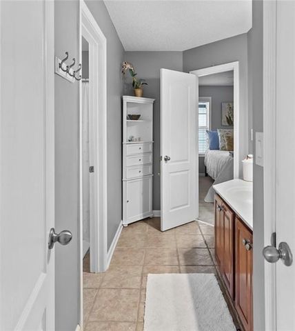 310 Persimmon Drive, Sharpsburg, GA 30277