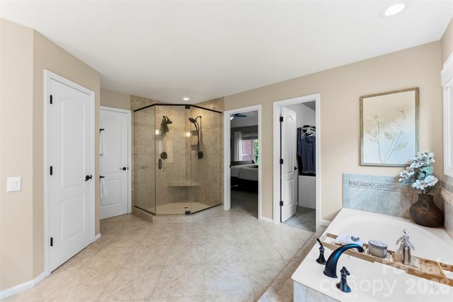 7337 Versailles Lane, Charlotte, NC 28277