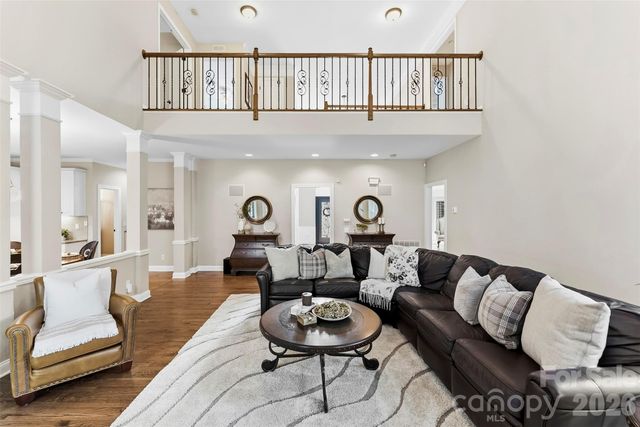 7337 Versailles Lane, Charlotte, NC 28277