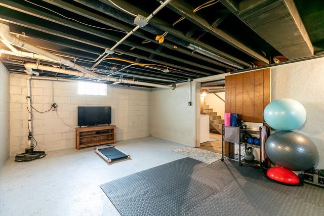 2325 61st Street, Des Moines, IA 50322