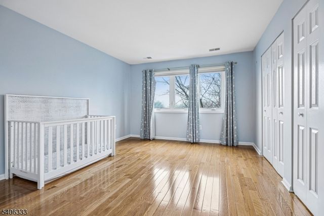 6 Domessina Ln C8, Caldwell Boro Twp., NJ 07006