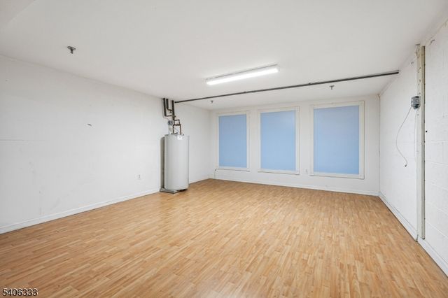 6 Domessina Ln C8, Caldwell Boro Twp., NJ 07006