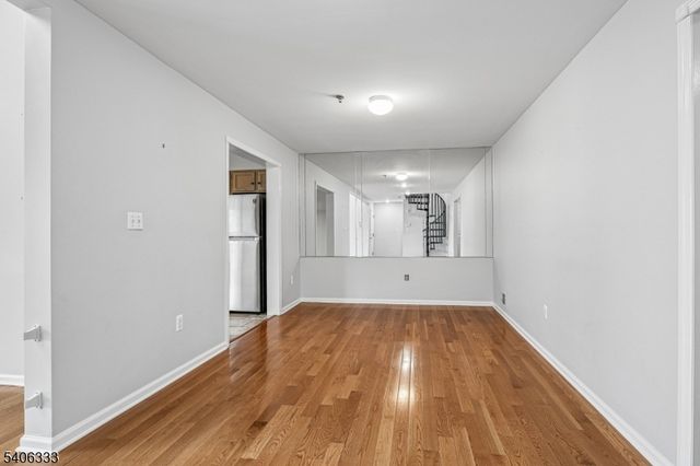 6 Domessina Ln C8, Caldwell Boro Twp., NJ 07006