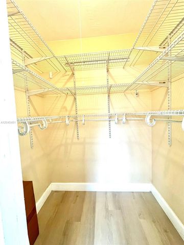 611 NE 171st Street, North Miami Beach, FL 33162