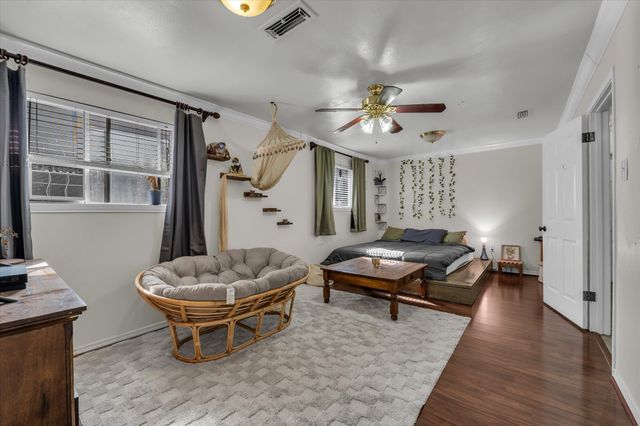 1007 N 57th Street, Waco, TX 76710