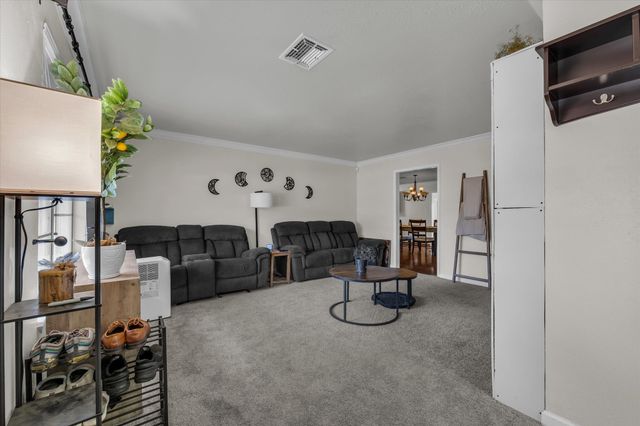 1007 N 57th Street, Waco, TX 76710