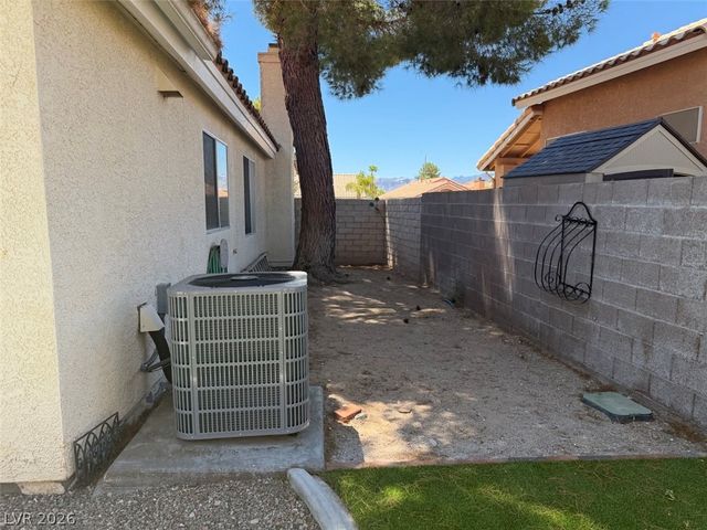 4478 Ruenda Court, Las Vegas, NV 89147
