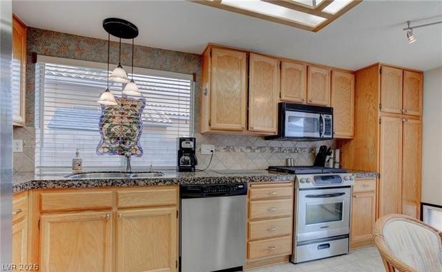 4478 Ruenda Court, Las Vegas, NV 89147