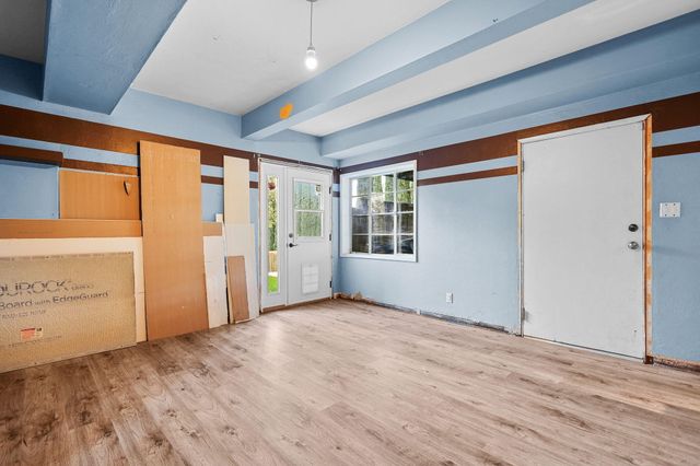 2233 Vista Avenue, Redding, CA 96001