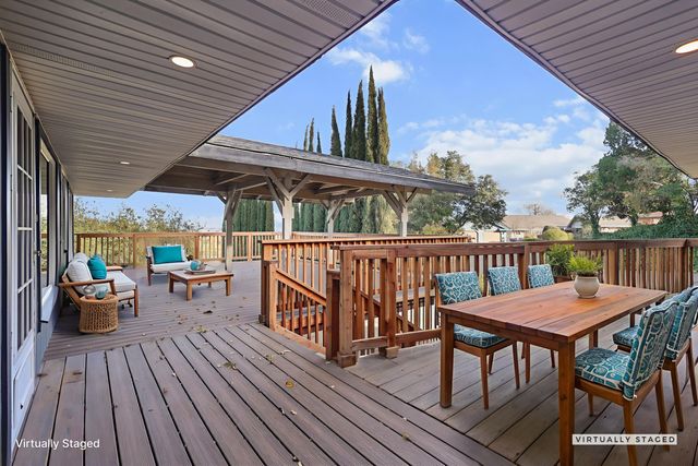 2233 Vista Avenue, Redding, CA 96001