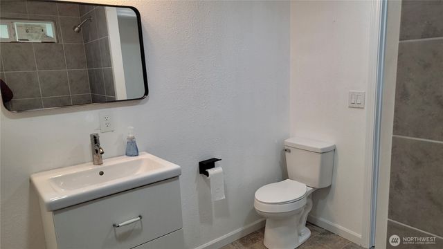 11517 155 Avenue SE, Renton, WA 98059