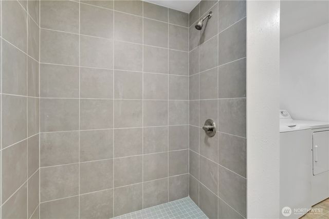 11517 155 Avenue SE, Renton, WA 98059