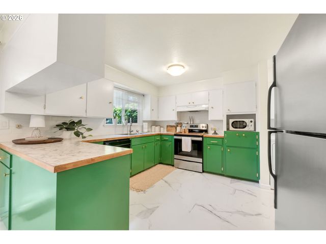 1480 BOND Ln, Eugene, OR 97401