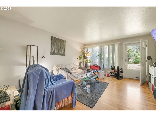 1480 BOND Ln, Eugene, OR 97401