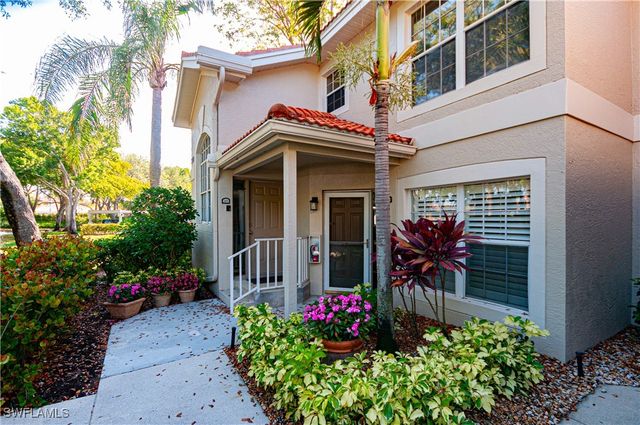 2440 Old Groves RD C201, Naples, FL 34109