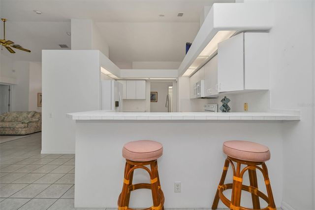 35 BLACK WILLOW STREET, Homosassa, FL 34446