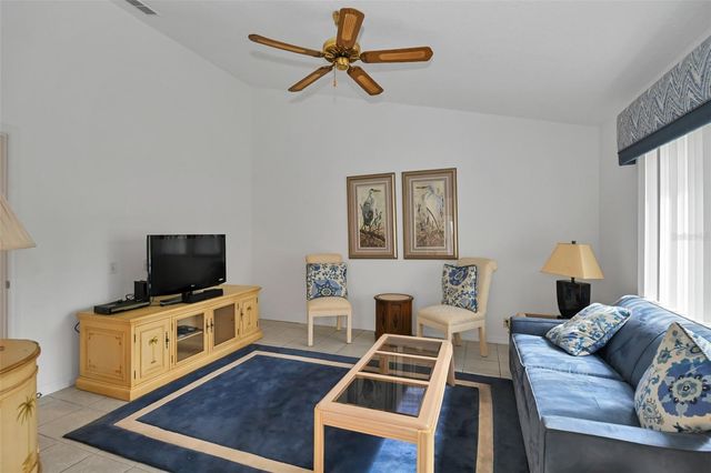 35 BLACK WILLOW STREET, Homosassa, FL 34446