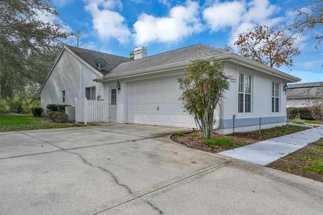 35 BLACK WILLOW STREET, Homosassa, FL 34446