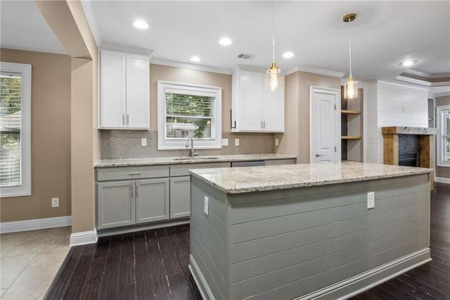112 E Stephens Street, Winder, GA 30680