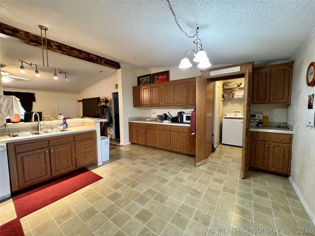 8150 Peaceful Lane, Kingston, OK 73439